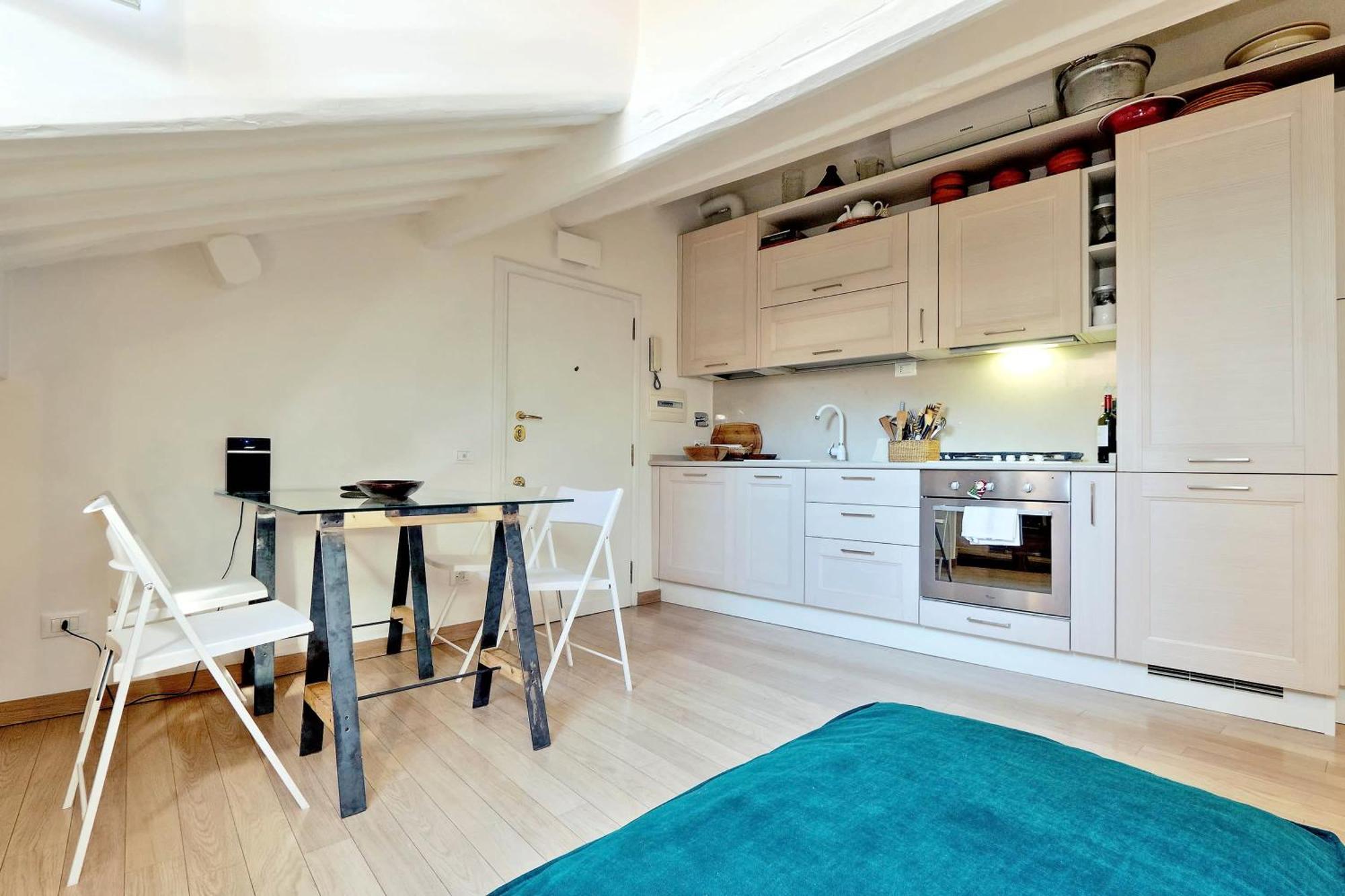 Pantheon Charming Attic | Romeloft Appartement