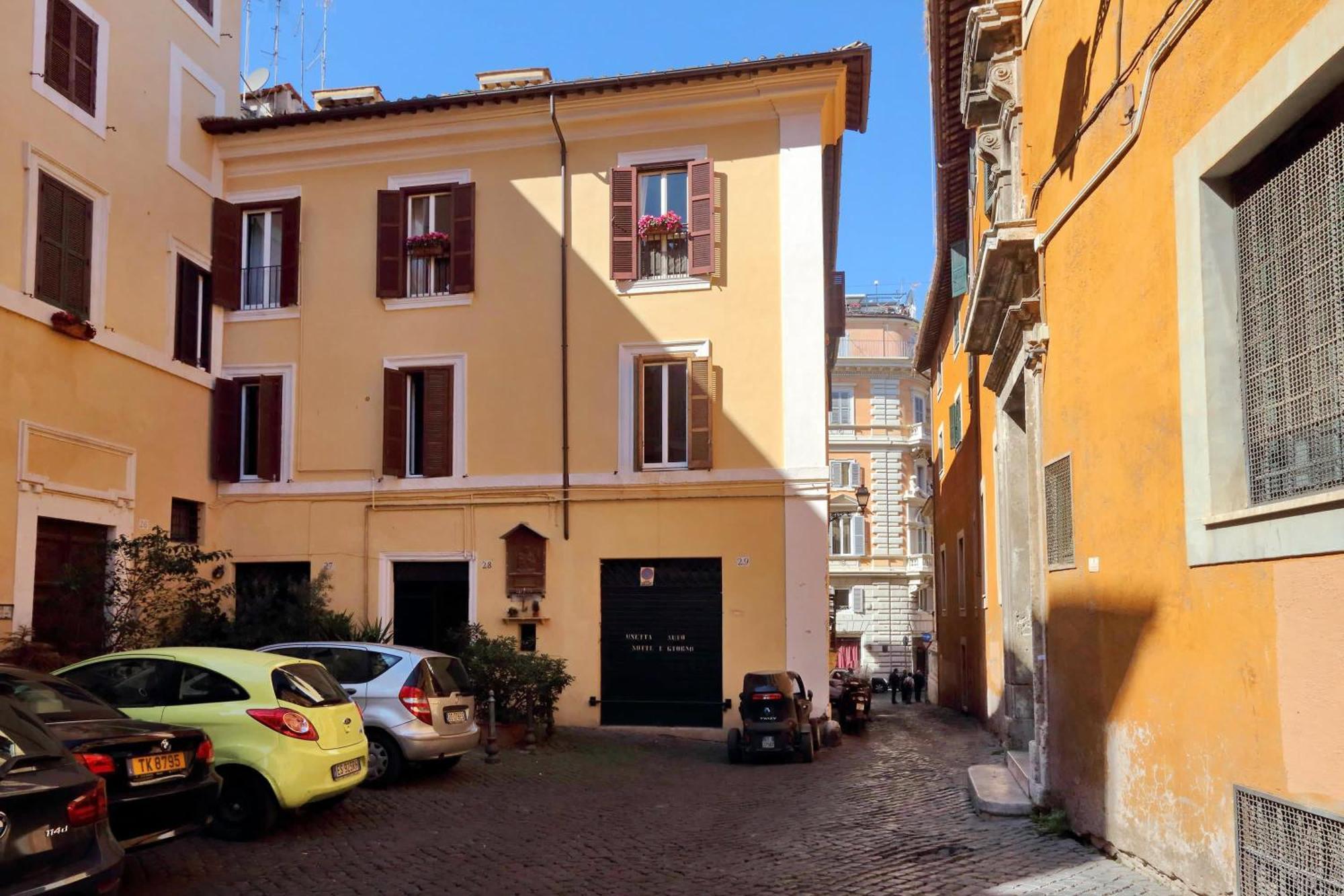 Appartement Pantheon Charming Attic | Romeloft *